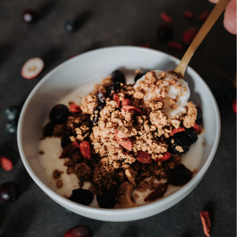 Vitalvibe - Granola Wild Berry Økologisk 700 g - Billede 2